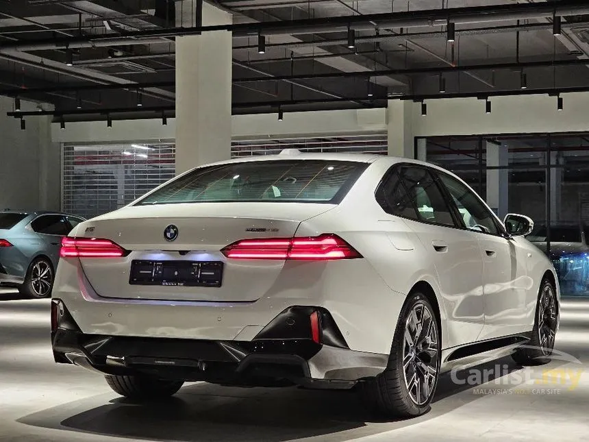 2024 BMW i5 eDrive40 M Sport Sedan