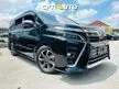 Recon 2018 Toyota Voxy 2.0 ZS Kirameki Edition MPV / 7 SEATERS / 2 POWER DOOR