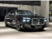 Local Malaysia spec under warranty accident free 2024 BMW 750e 3.0 xDrive M Sport Pure Excellence Sedan