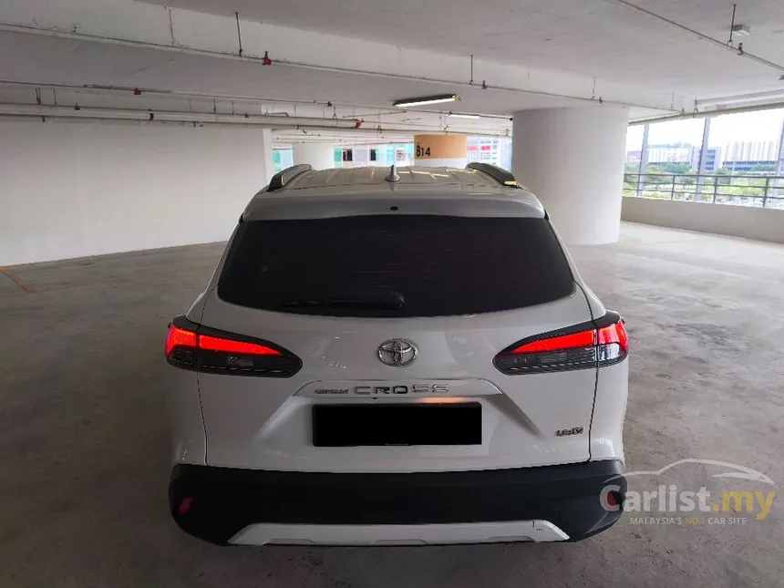 2022 Toyota Corolla Cross V SUV
