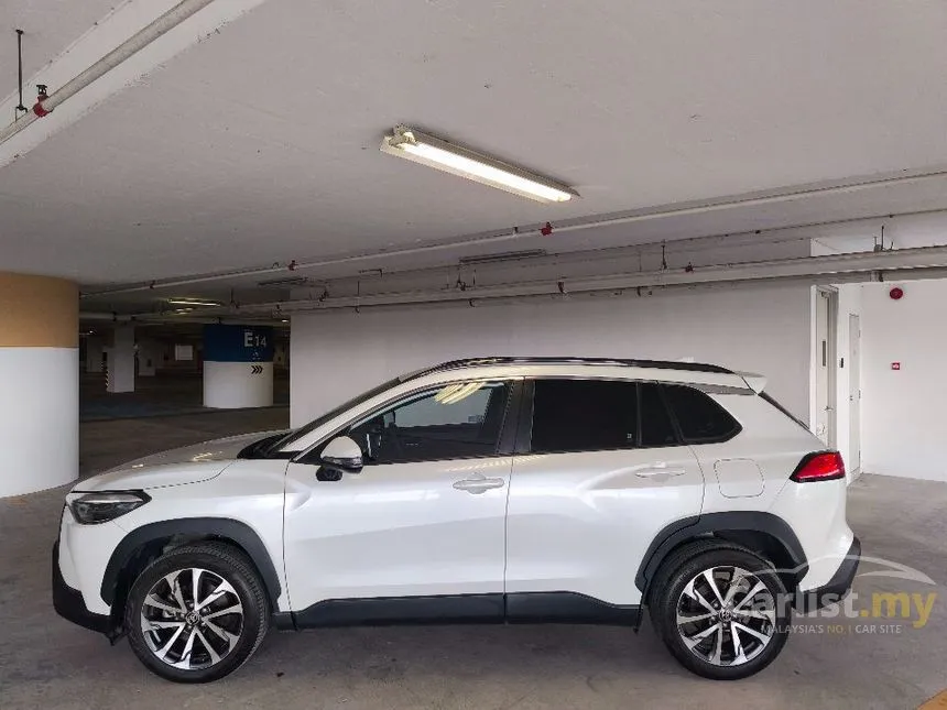 2022 Toyota Corolla Cross V SUV