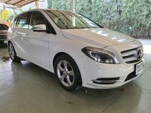 2013 Mercedes-Benz B200 BlueEFFICIENCY 1.6 W246 (ปี 11-16) Sports Hatchback AT