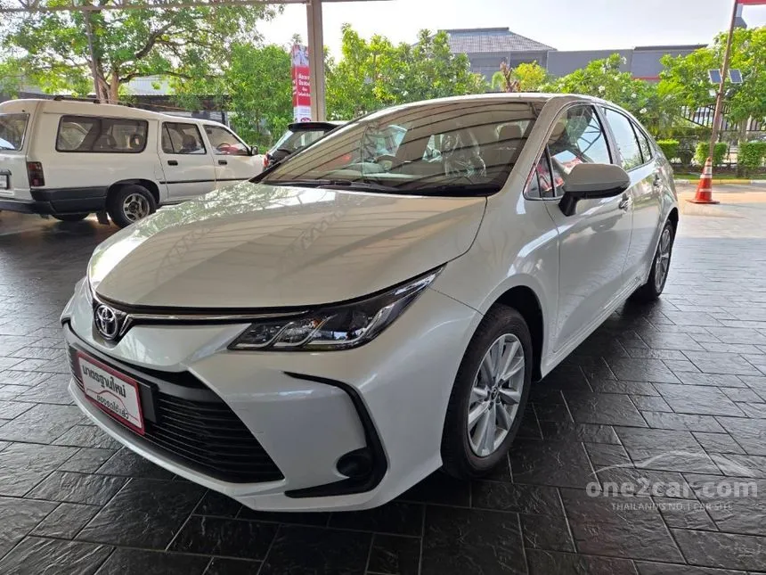 2025 Toyota Corolla Altis G Sedan