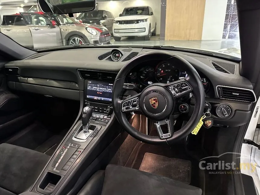 2019 Porsche 911 Carrera GTS Coupe