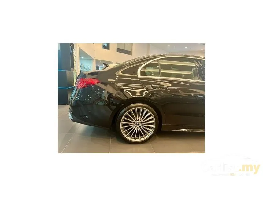 2025 Mercedes-Benz C200 AMG Line Sedan