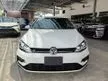 Recon 2018 Volkswagen Golf R 2.0 BLACK INTERIOR DVD R/C FRONT ASSIST DRIVE ALERT SYSTEM BSM MULTIFUNCTION STEERING KEYLESS PUSH START FULL LEATHER SEAT
