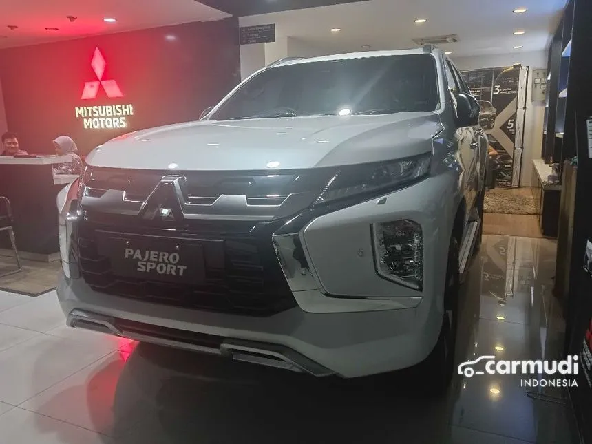 2024 Mitsubishi Pajero Sport Dakar SUV