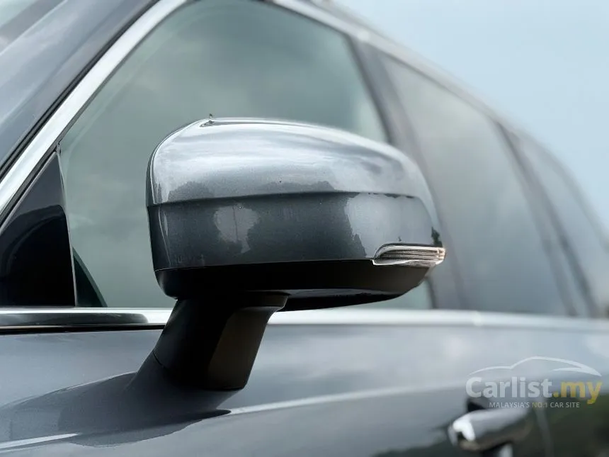 2017 Volvo XC90 T8 Twin Engine SUV