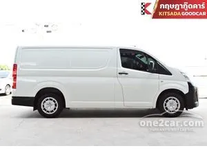 2020 Toyota HIACE 2.8 Eco Van