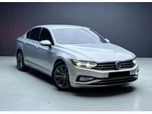2021 Volkswagen Passat 2.0 Elegance View By appointment Full Service record