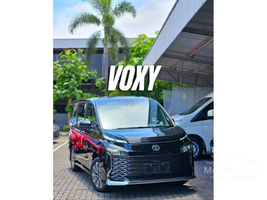 Jual Mobil Toyota Voxy 2024 2.0 di Banten Automatic Van Wagon Hitam Rp 613.000.000