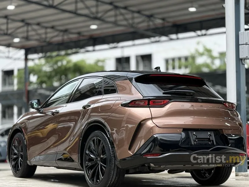 2024 Toyota Crown Sport Z PHEV SUV