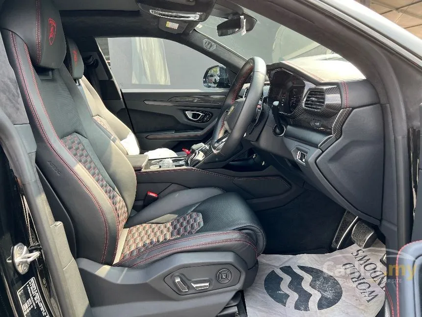 2022 Lamborghini Urus SUV