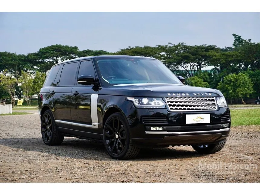 2015 Land Rover Range Rover Vogue SUV