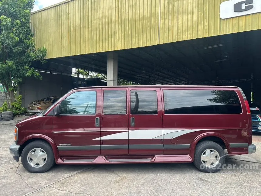 2003 Chevrolet EXPRESS V8 Van