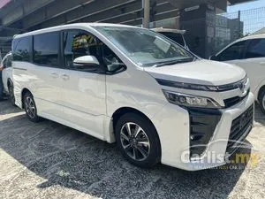 2017 Toyota Voxy 2.0 ZS FACELIFT 7 SEATER TWO POWER ORIGINAL ROOF MONITOR, ORIGINAL LOW MILEAGE WITJ GRADE 4.5 