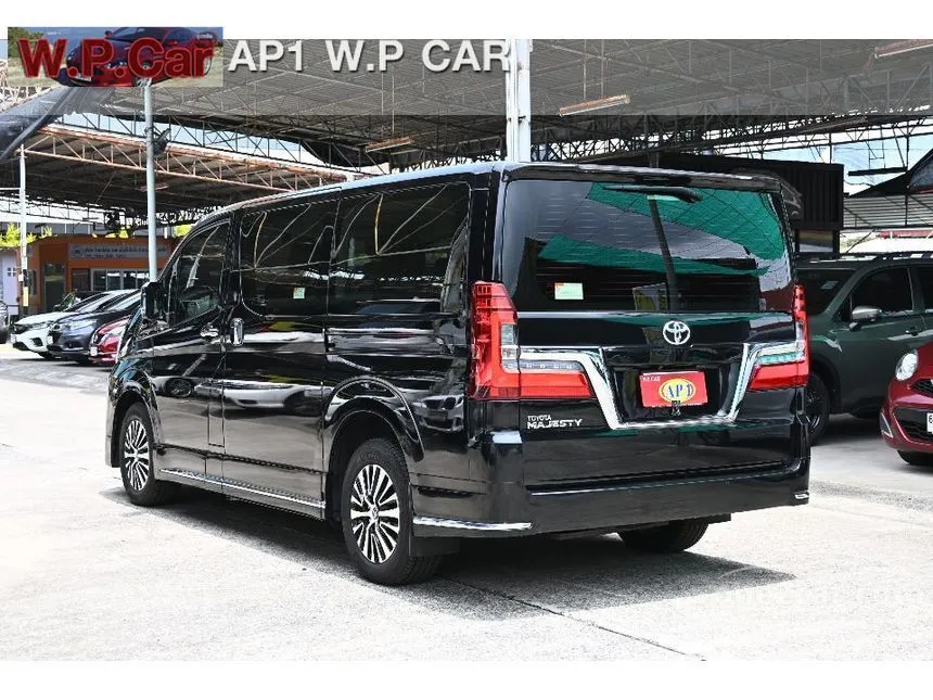 2020 Toyota Majesty Premium Van