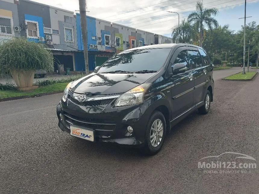 2013 Toyota Avanza Veloz MPV
