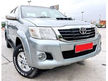 2013 Toyota Hilux 2.5 G (A) VNT TRD SPORTIVO DIESEL TURBO CAR KING