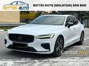 2020 Volvo S60 2.0 Recharge T8 R-Design Sedan