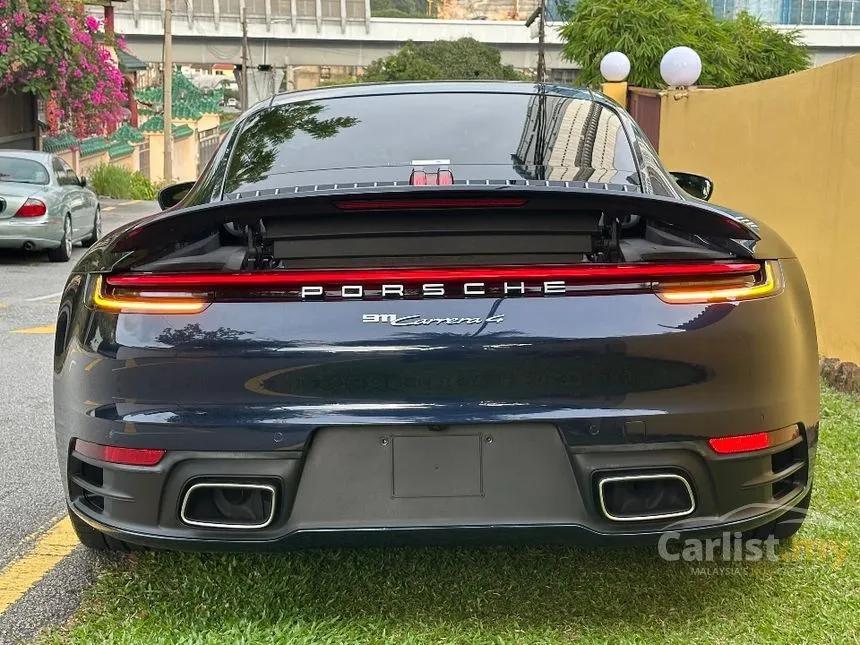2022 Porsche 911 Carrera 4S Coupe