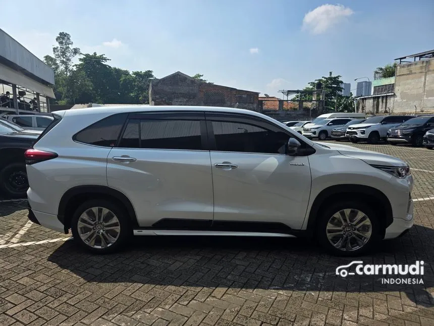 2025 Toyota Kijang Innova Zenix Q HV TSS Modellista (Premium Color) MPV