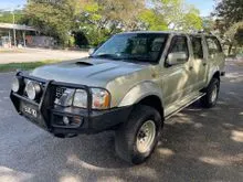 Nissan Frontier 2.5 Spirit Pickup Truck (M) 2009 1 Owner Only Full Fiberglass Hardtop Canopy Original TipTop Condition View to Confirm