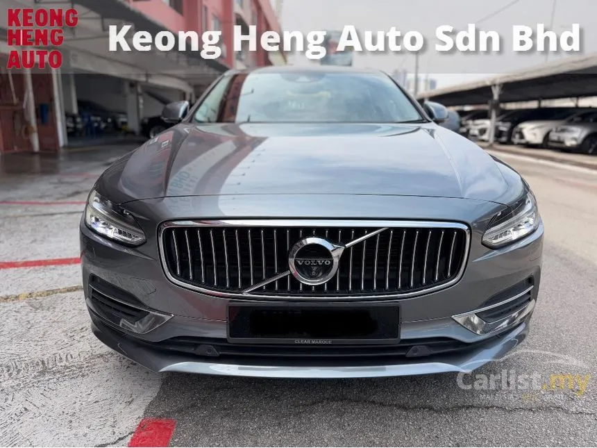 2018 Volvo S90 T8 Inscription Plus Sedan