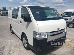 2015 Toyota Hiace 2.5 Semi Panel Van (M) - FREE SERVICE / PROMO