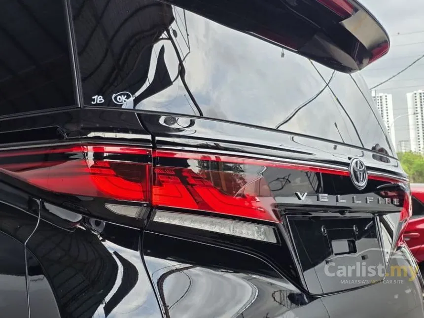 2025 Toyota Vellfire Z Premier MPV