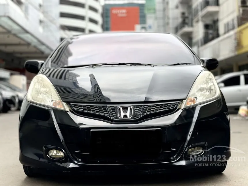 2011 Honda Jazz S Hatchback