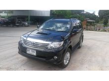 2012 Toyota Fortuner 3.0 (ปี 12-15) V SUV AT