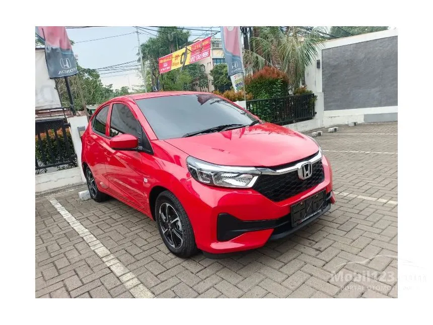Jual Mobil Honda Brio 2024 E Satya 1.2 di Banten Automatic Hatchback Merah Rp 183.800.000