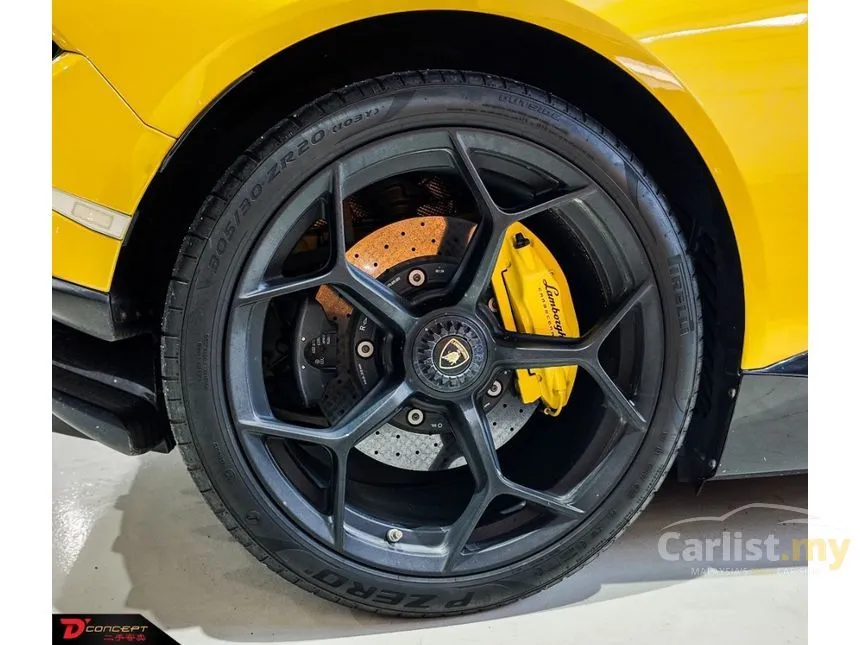 2017 Lamborghini Huracan Performante Coupe