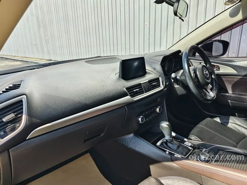 2018 Mazda 3 C Sedan