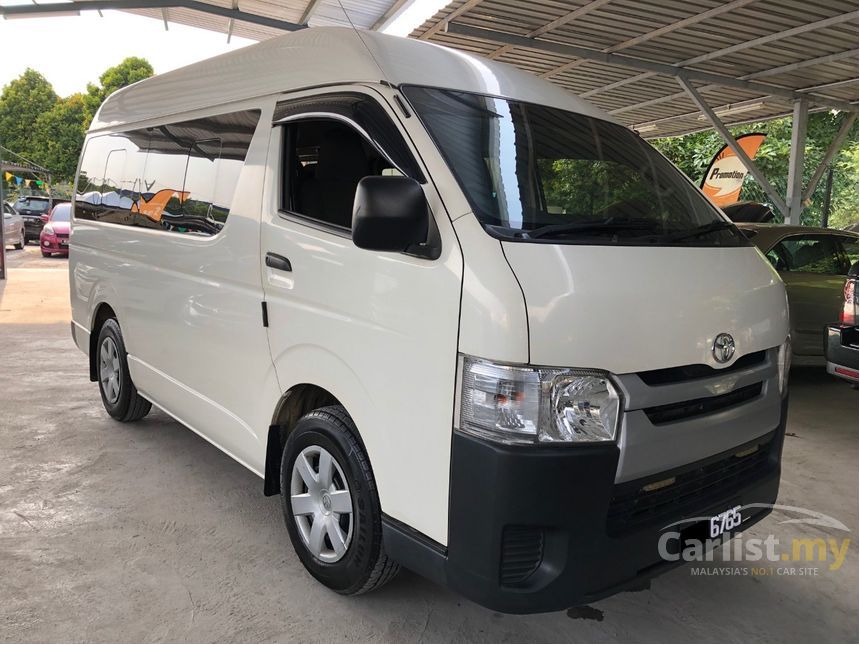 hiace 2014 price