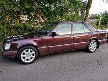 1991 Mercedes-Benz 230E 2.3 Sedan