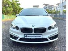 2015 BMW 220i 2.0 Gran Tourer MPV