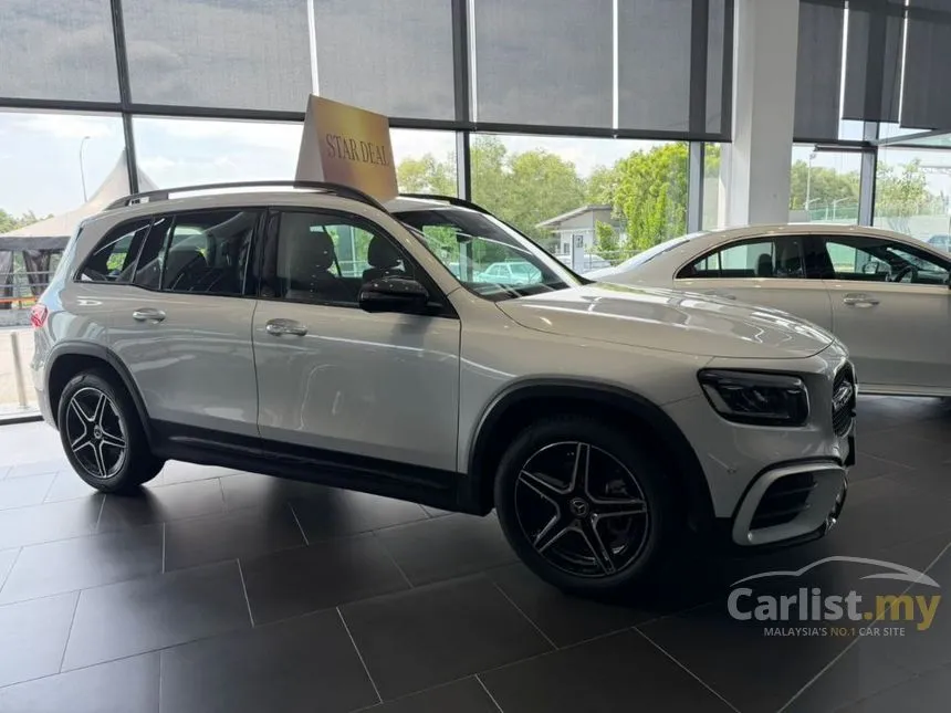 2024 Mercedes-Benz GLB250 4MATIC AMG Line SUV