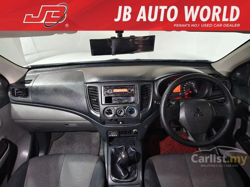 2015 Mitsubishi Triton Lite Dual Cab 4X2 Pickup