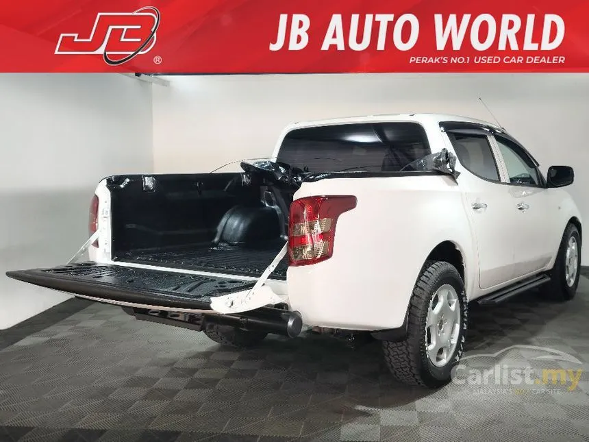 2015 Mitsubishi Triton Lite Dual Cab 4X2 Pickup