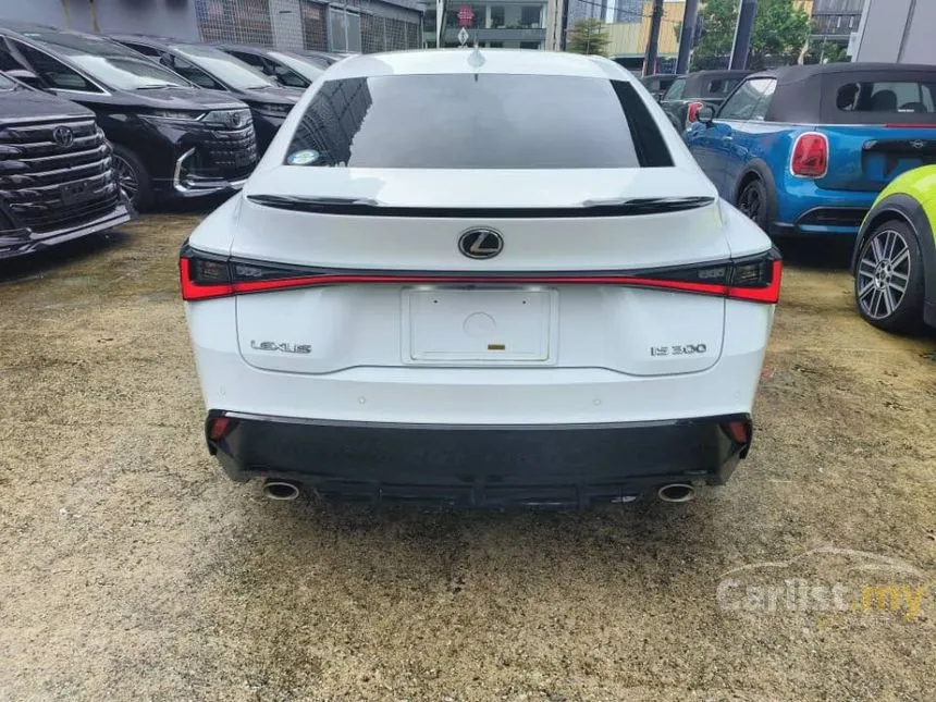 2021 Lexus IS 300 F Sport Sedan