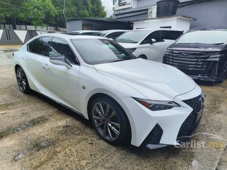 2021 Lexus IS 300 F Sport Sedan