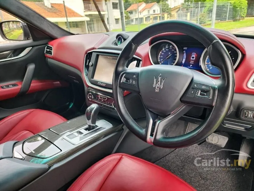 2014 Maserati Ghibli S Sedan