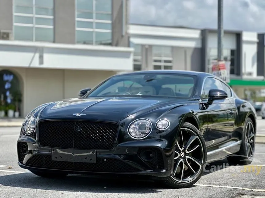 2022 Bentley Flying Spur Sedan