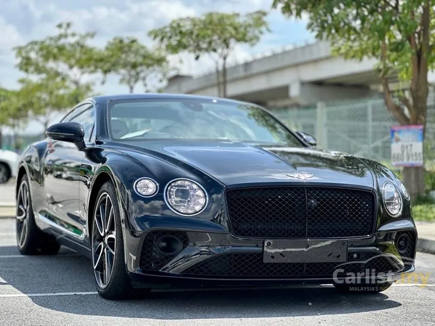 2022 Bentley Flying Spur Sedan