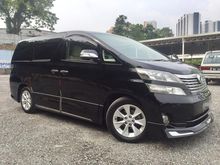 2010/12 Toyota Vellfire 2.4 V MPV ** CAREFUL OWNER... ON TIME SERVICE... LOW MLG... ACCIDENT FREE... CLEAN INTERIOR... LIKE SHOWROOM UNIT **