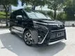 Recon Toyota VOXY 2.0 ZS KIRAMEKI WARRANTY 5 YEAR