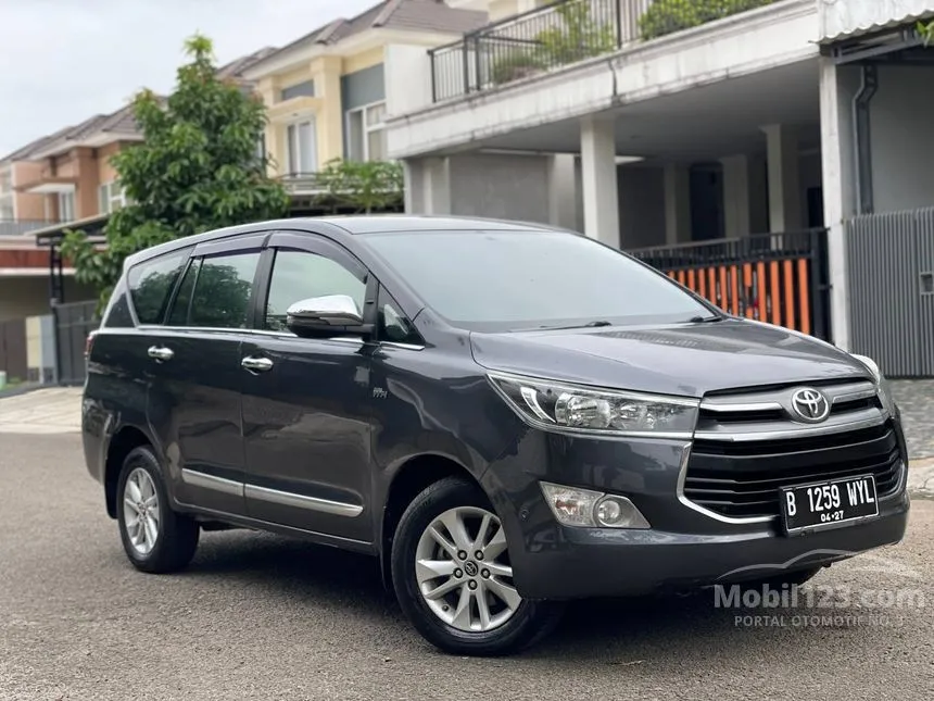Jual Mobil Toyota Kijang Innova 2016 V 2.0 di Jawa Barat Manual MPV Abu
