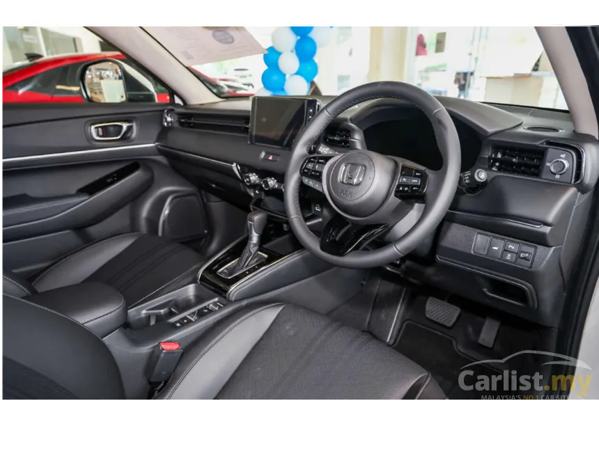 2025 Honda HR-V V SUV